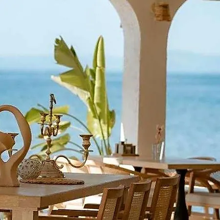 Glenn Hotel&beach Altinoluk