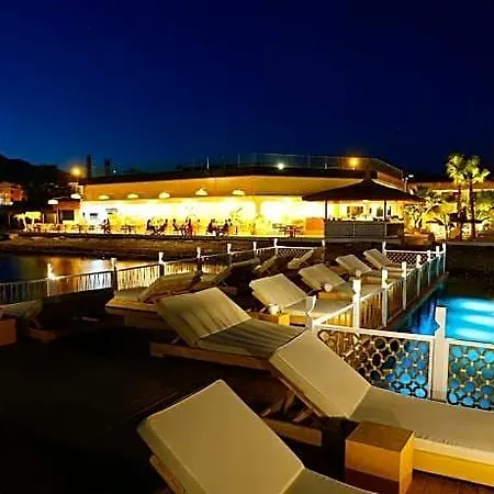 Glenn Hotel&beach 3*