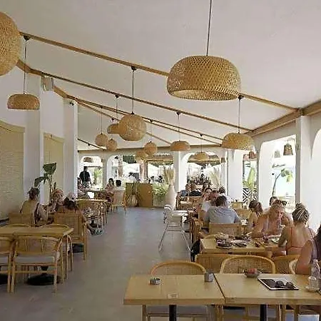 Glenn Hotel&beach